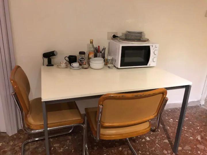 Ampio Monolocale Nel Cuore Della Citta Roma Exterior foto